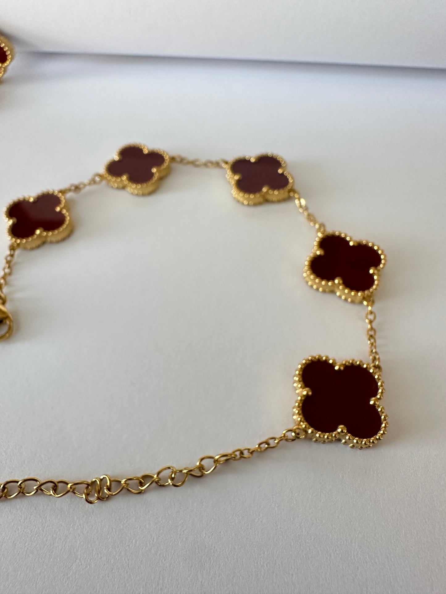 Titanium Steel 18k Gold Plated Red Shell  Clover Bracelet